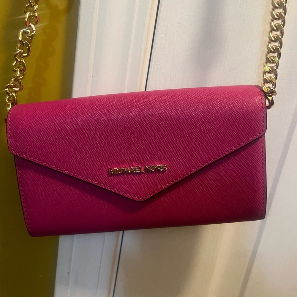 Michael Kors pink crossbody bag